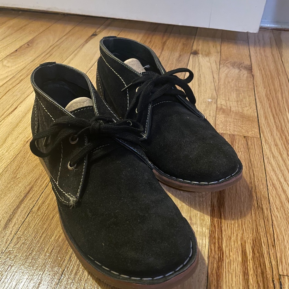 Women’s Suede Chukka Boot Shoes